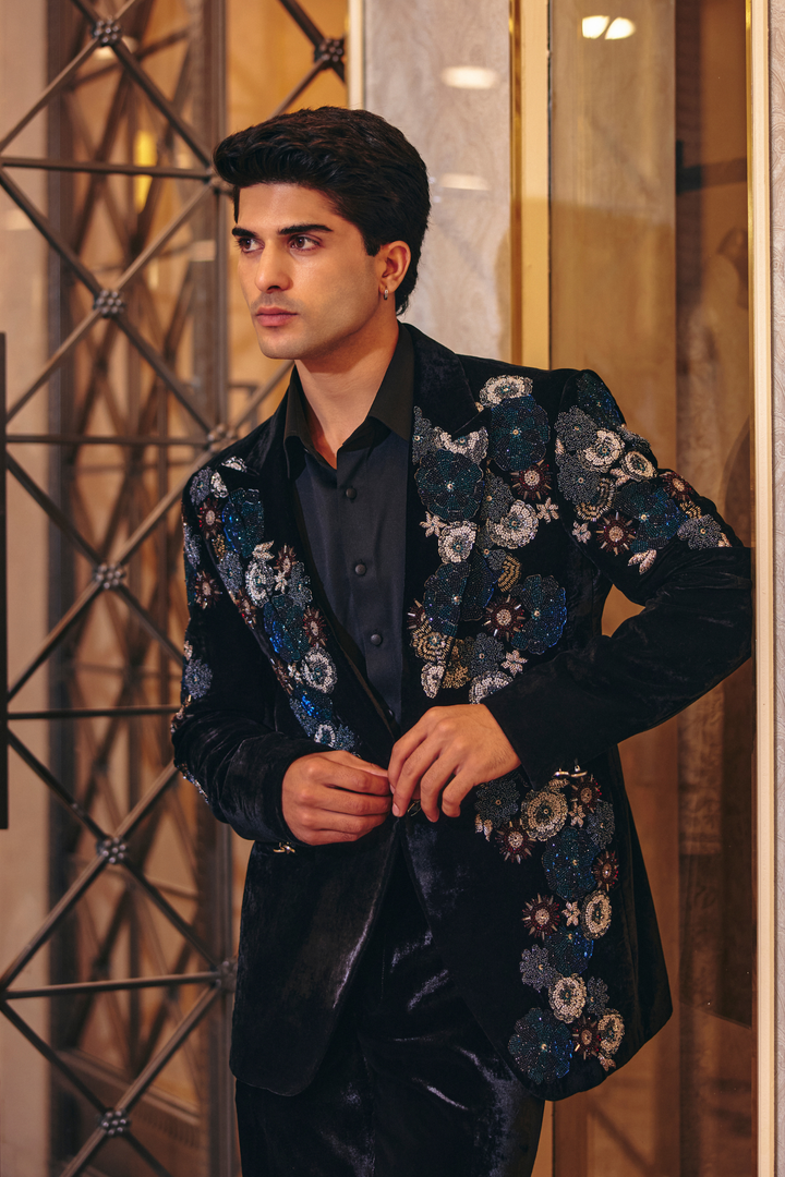 Floral Embroidery Suit Set
