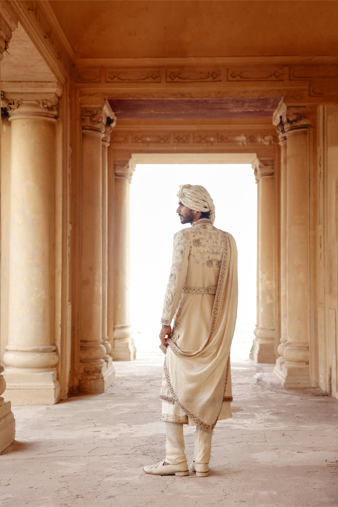 Ivory &amp; Gold Stole