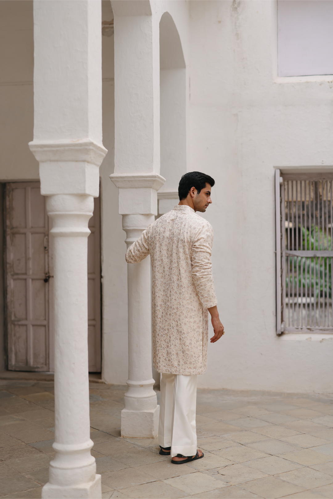 Off-white Kurta Set
